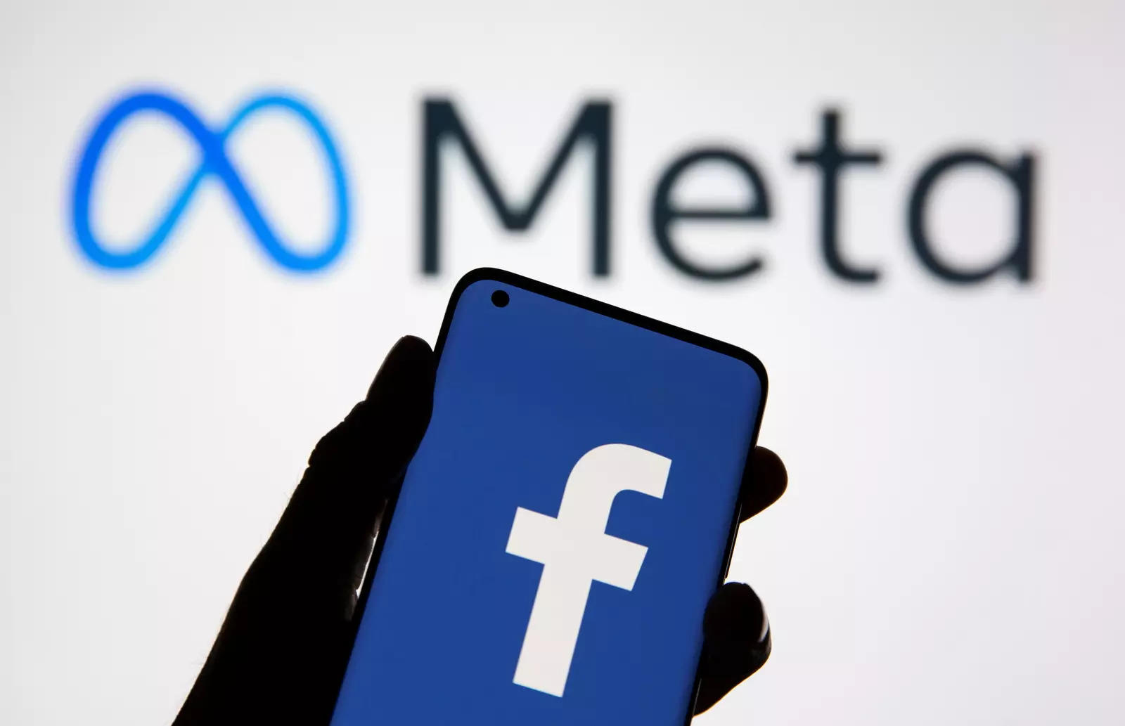 Meta: Facebook muda de nome e anuncia investimento em metaverso. Entenda!